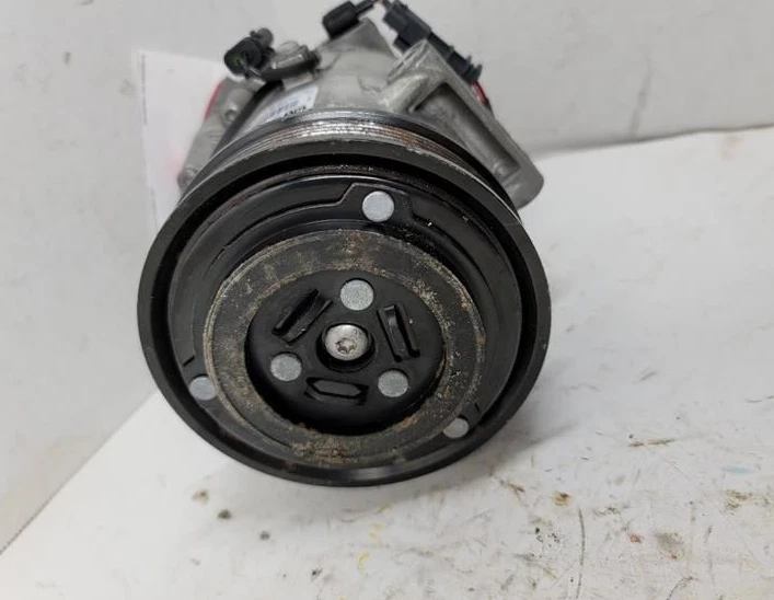 2011 雪佛兰科鲁兹 1.4 升空调交流压缩机 — 第 3/3 张图片