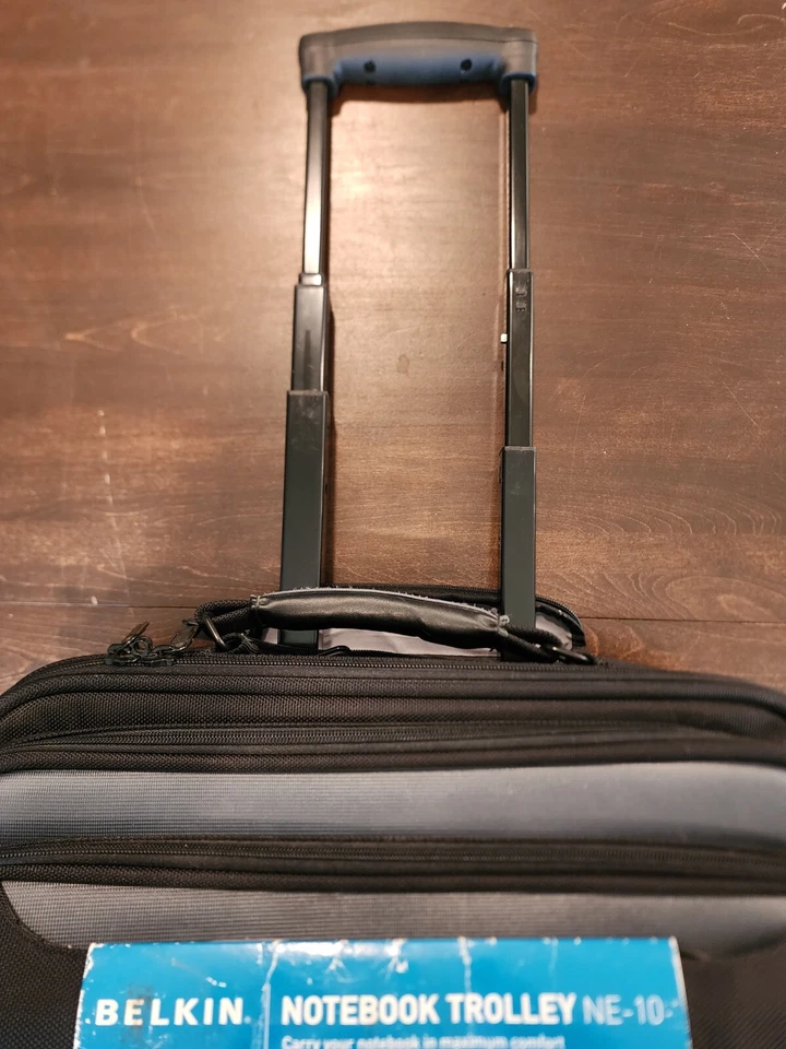 Maletín con ruedas para portátil Belkin Notebook Trolley NE-10 nuevo  Foto 4 de 4