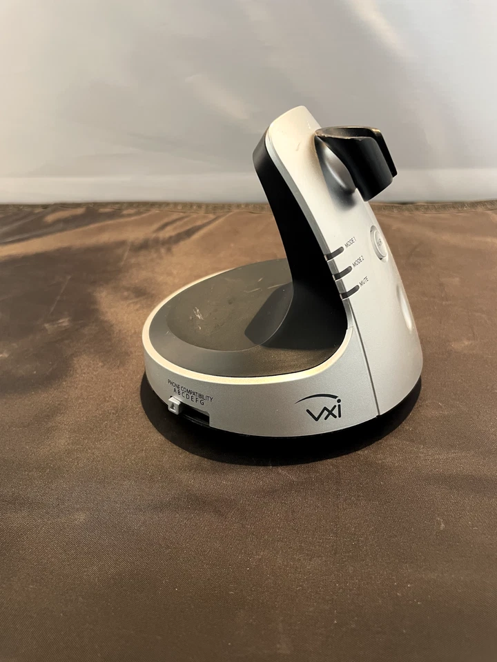 Estación de acoplamiento de carga para auriculares VXI V100 plateada/negra solamente Foto 3 de 4