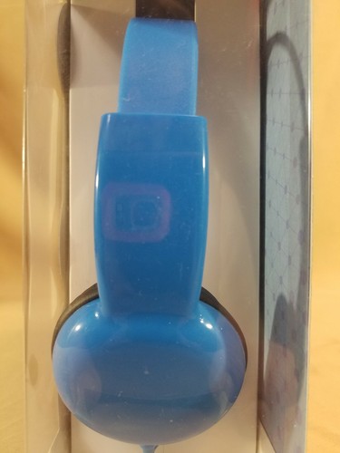 Vivitar KidsTech KidSafe Stereo Wired Headphones BLUE Children Safe 85dB Volume - Picture 4 of 12