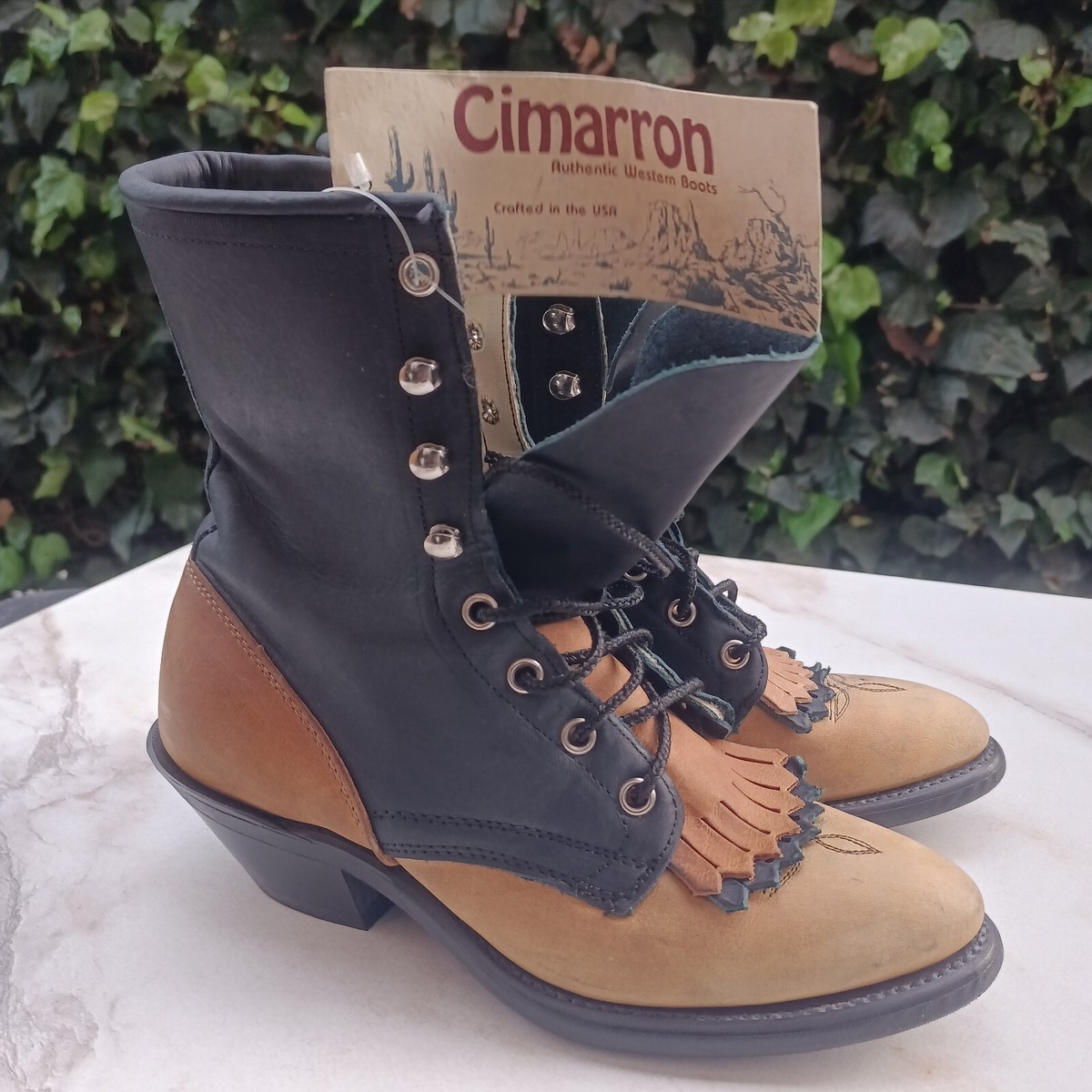 Cimarron Packer Boots Black & Beige Colorblock Women display picture 2