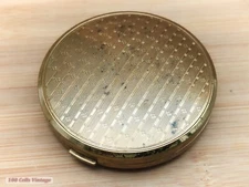Melissa Gold Tone Guilloche-Vintage Ladies Powder Compact -0in