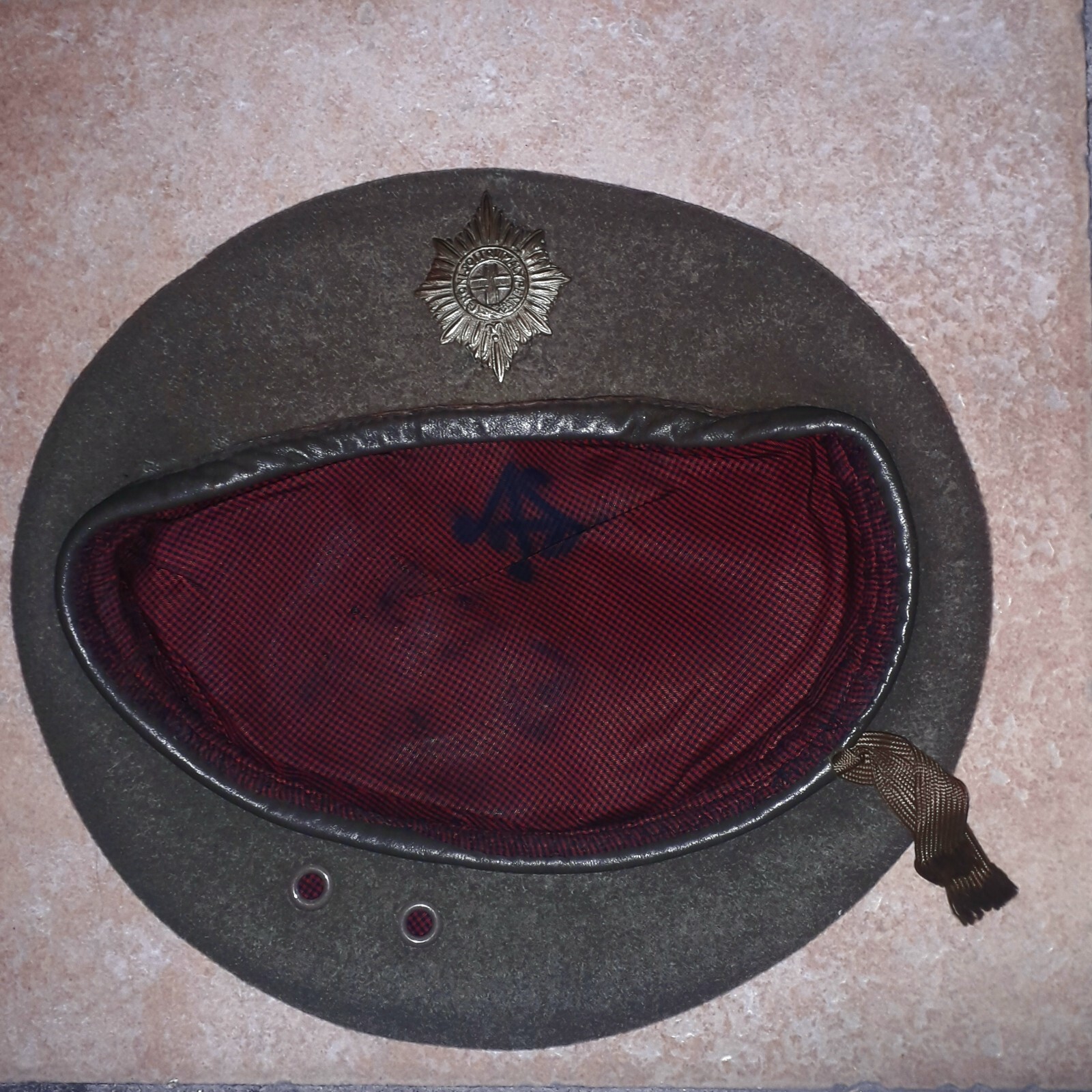 Picture 2 of 3