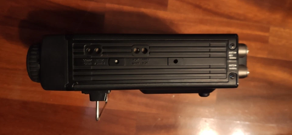 ICOM IC-706 HF/50/144MHz Ricetrasmettitore All Mode 100w/10w - Immagine 4 di 4