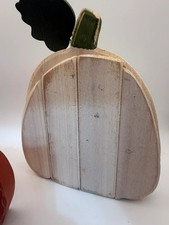 rustic primitive fall autumn wood pumpkin white table shelf decor
