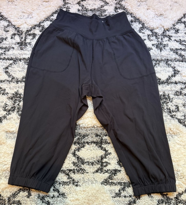 NEW! Lane Bryant Mid-Rise Jogger Size 14/16 Black