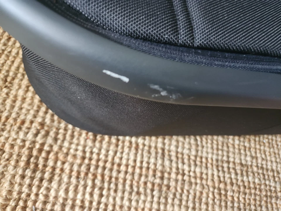 UPPAbaby Bassinet V2-Jake (Black/Carbon) + bug net GREAT CONDITION **Fast Ship** - Image 4 of 4