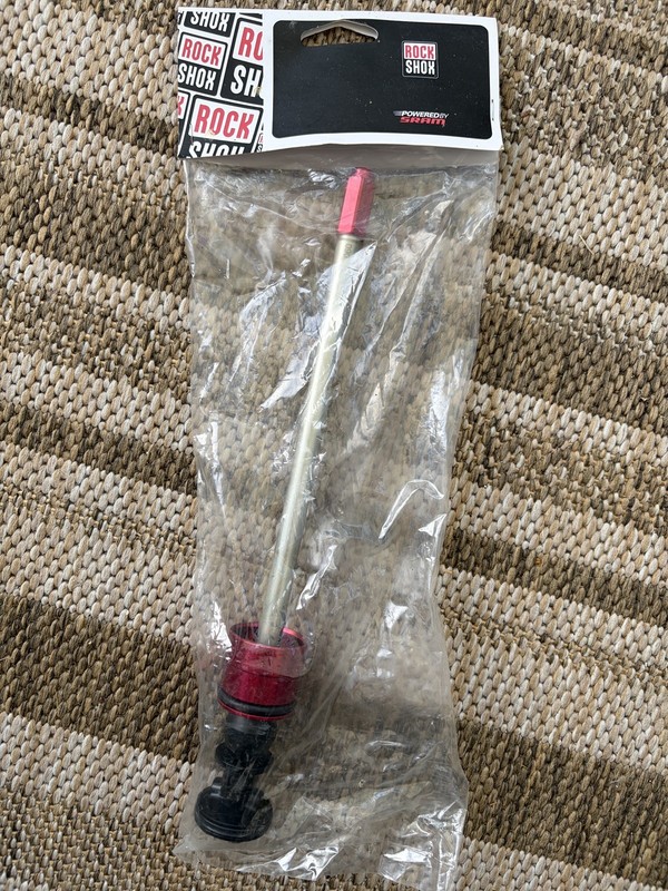 RockShox DebonAir C1 Air Spring Upgrade Kit - 160mm, Fits Lyrik/Yari A1+ (2016+)