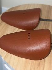 Shoe Keepers Stretchers Pair Shu-Tree Adjustable Red Plastic Tool Pre-owned