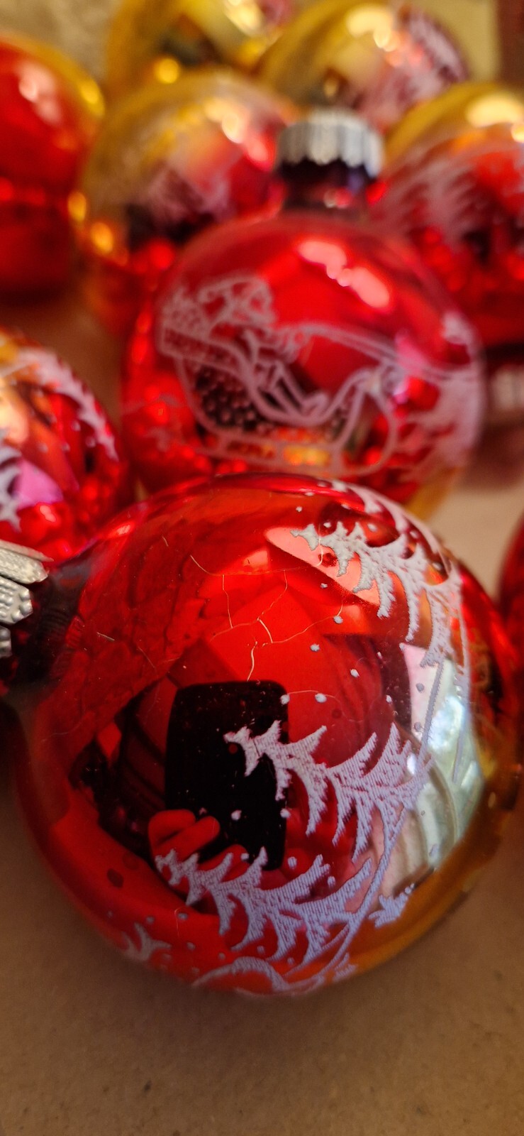 Alter Christbaumschmuck Lauscha 12 Kugeln rot gold mit Verzierung DDR ...