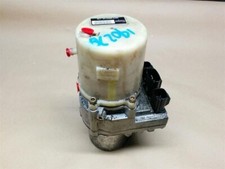 2004-2005 Mazda 3 Electric Power Steering Pump Motor Assembly Oem Thru 033105 2004-2005 Mazda 3 Electric Power Steering Pump Motor Assembly Oem Thru 033105