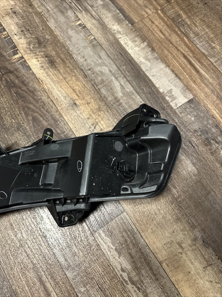 Chevrolet Malibu 2019-2023 OEM GM luz intermitente delantera derecha 84843548 Foto 4 de 4