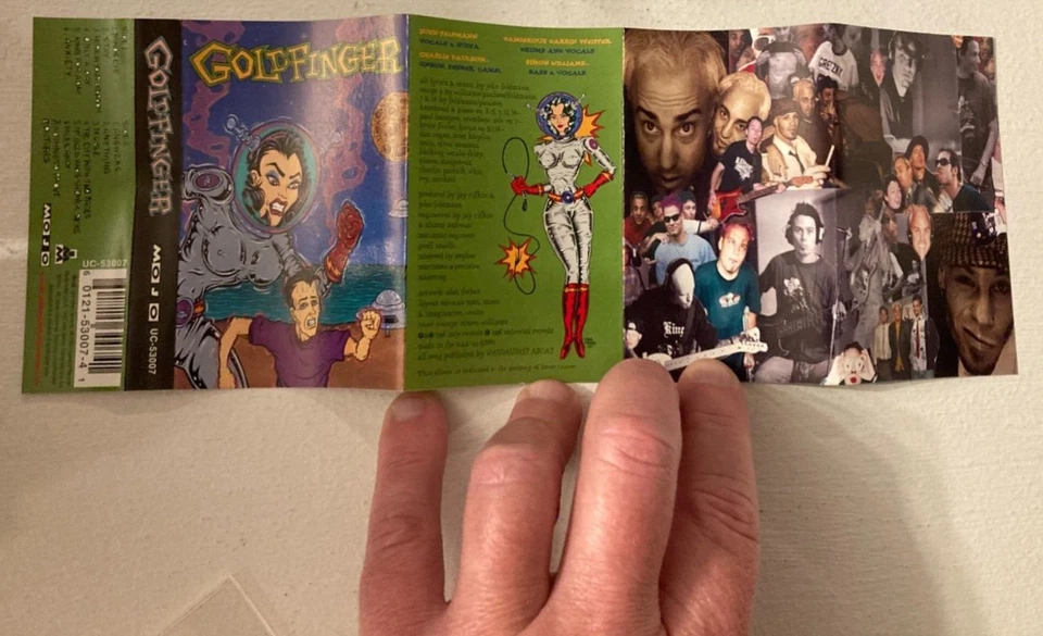 Goldfinger Cassette Tape OOP Reel Big Fish Feldmann Blink 182 avril Foto 4 de 4