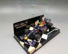 Minichamps Red Bull F1 Renault Rb5 N 15 Season 2009 Sebastian Vettel 1:43 400090015