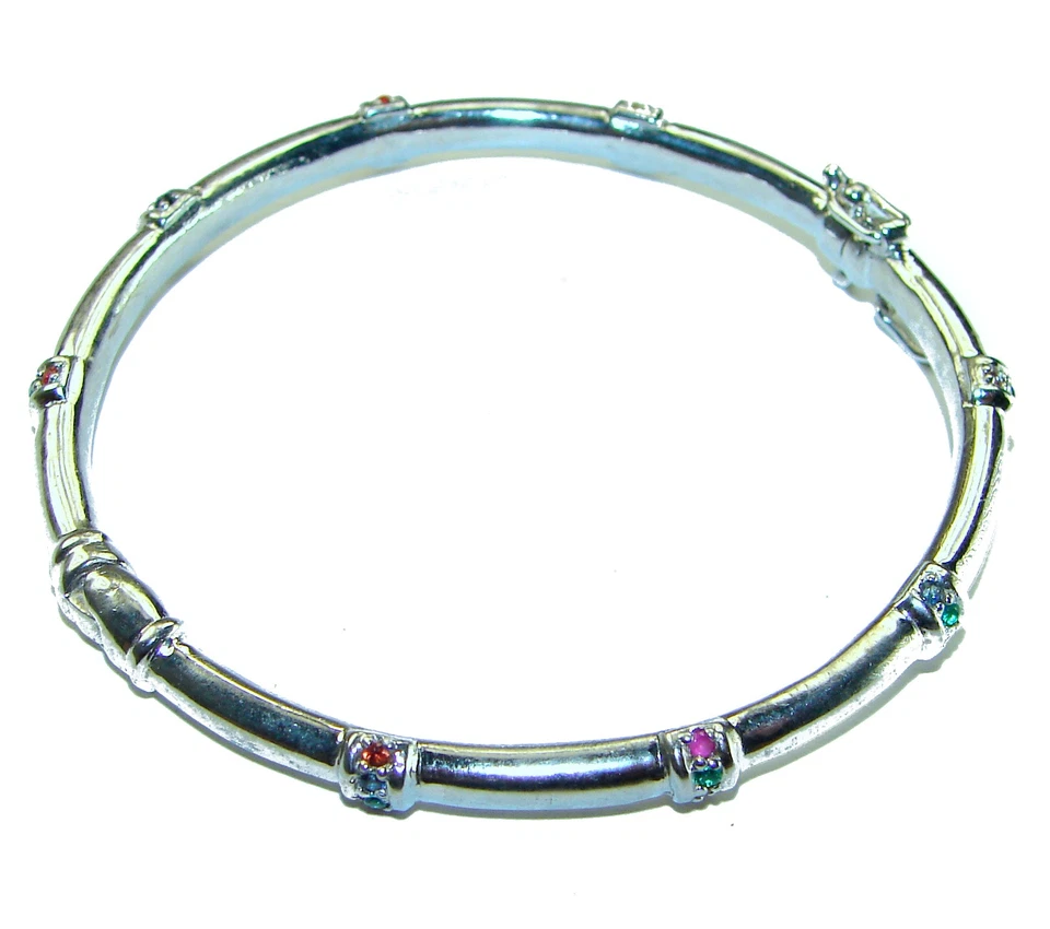 Brazalete artesanal con diseño de bambú de plata de ley 925 con zafiro esmeralda rubí Foto 2 de 4