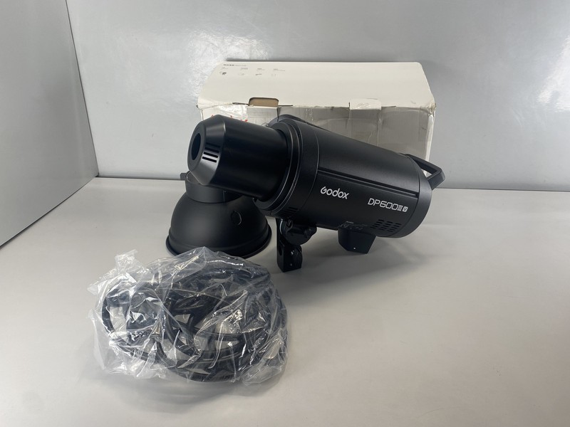 Godox DP600III-V Professional Studio Flash with LED Modeling Lamp- Black
