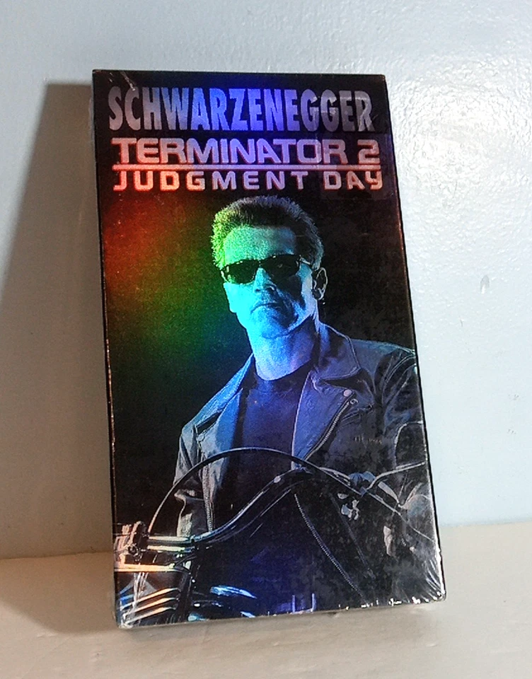 Terminator 2-Judgment Day (VHS, 1991) FACTORY SEALED - Image 2 of 4