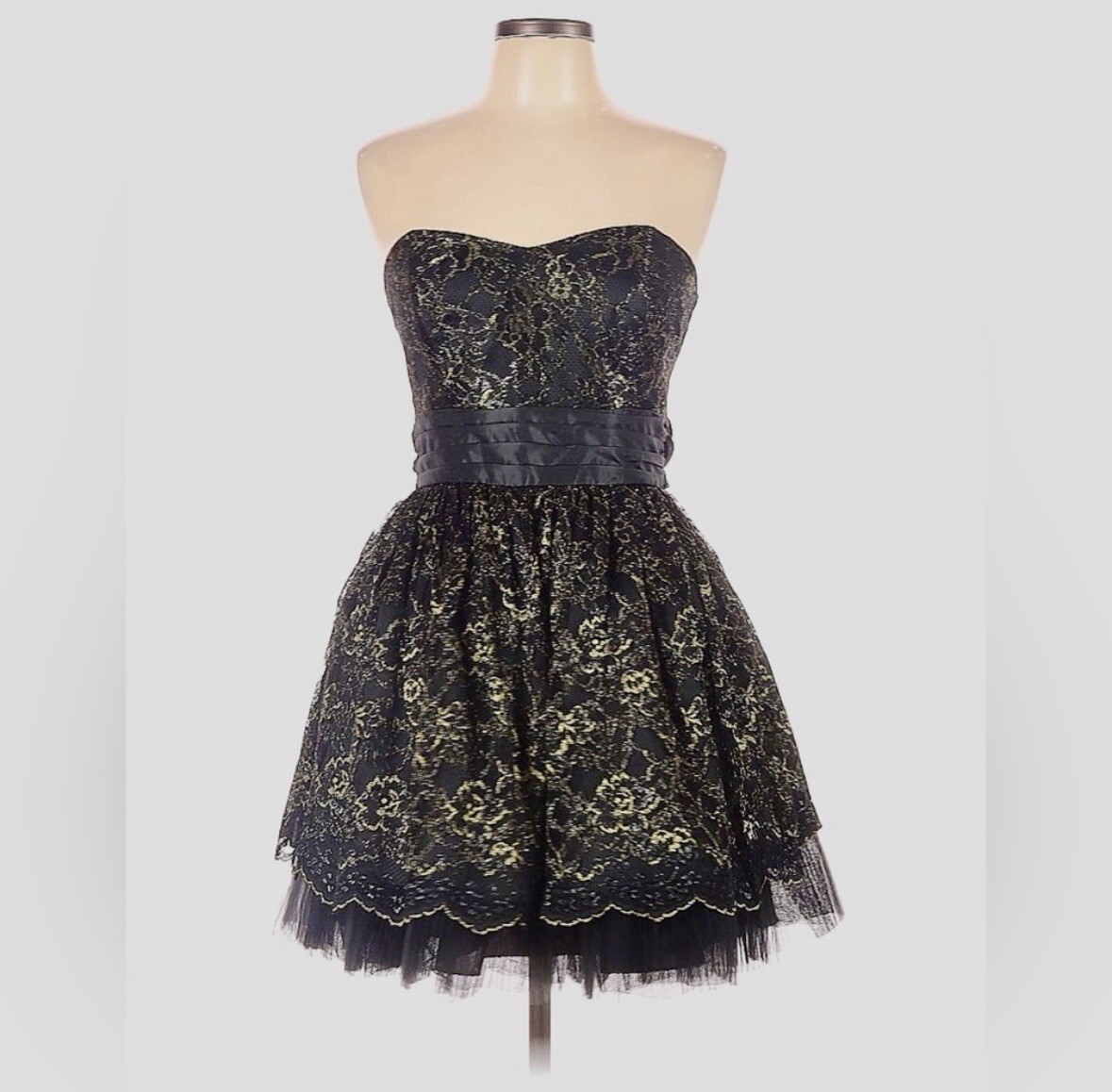 【美品】Betsy Johnson ベッツィジョンソン　ブラックドレス サイズ2 BETSEYS TIERED TULLE DRESS BLACK Mini Formal Women's Dress