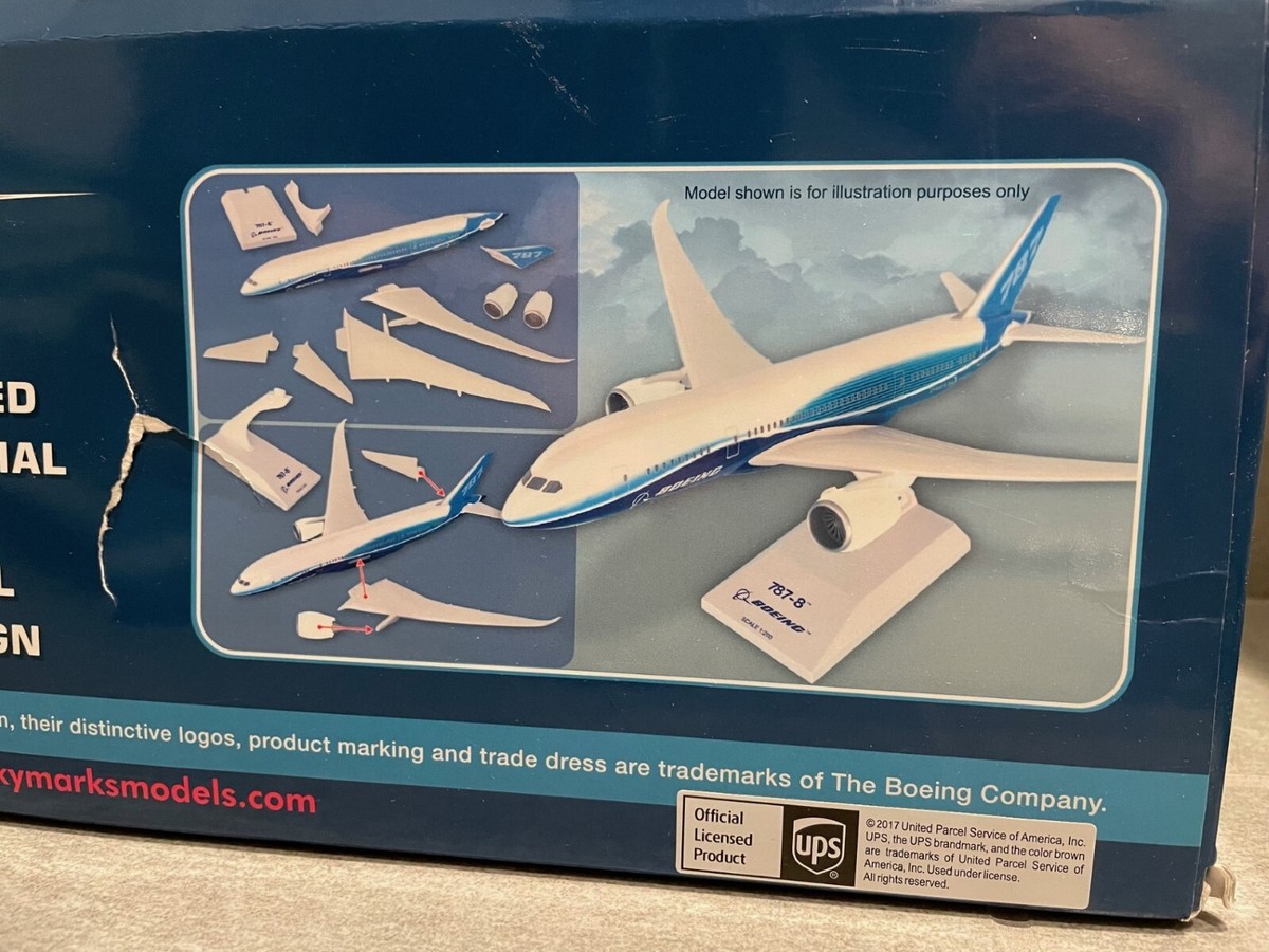 【新品】 UPS ボーイング 747-8F 1/200 SKYMARKS SKYMARKS UPS 747-8F 1/200 W/GEAR - Walmart.com