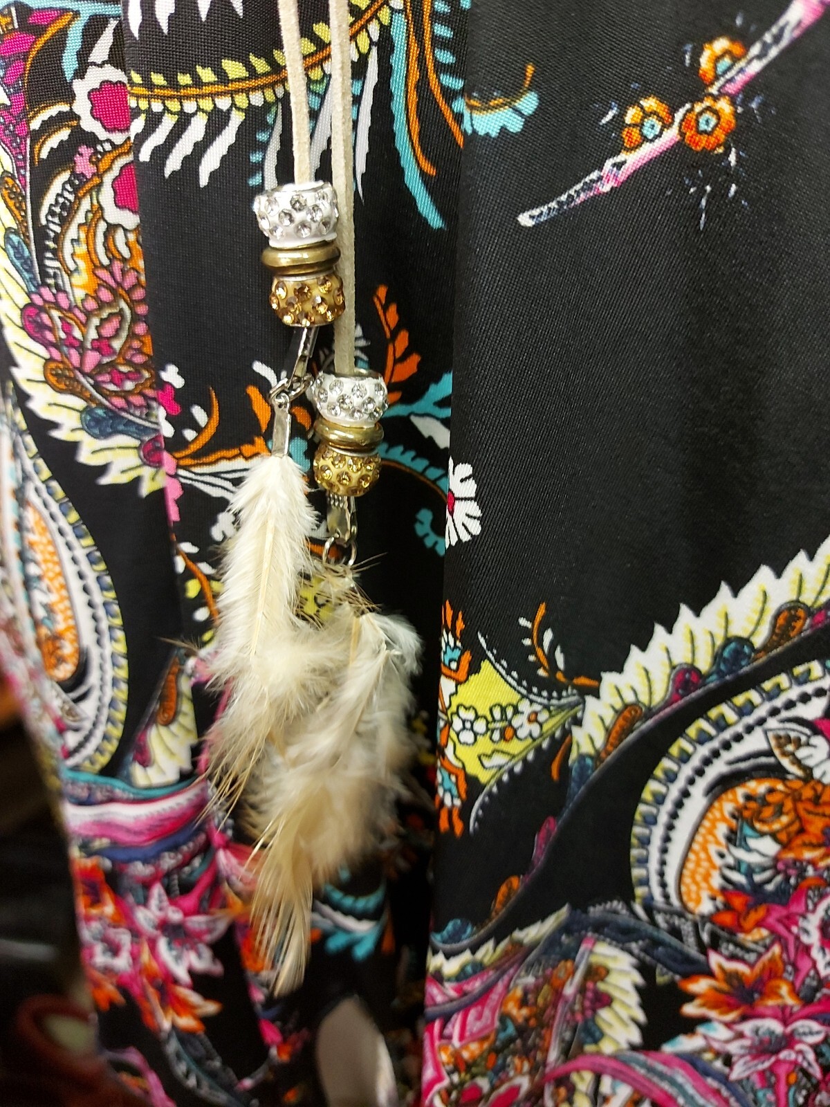 Black Multi Floral Pattern Cold Shoulder Half Sle… - image 10