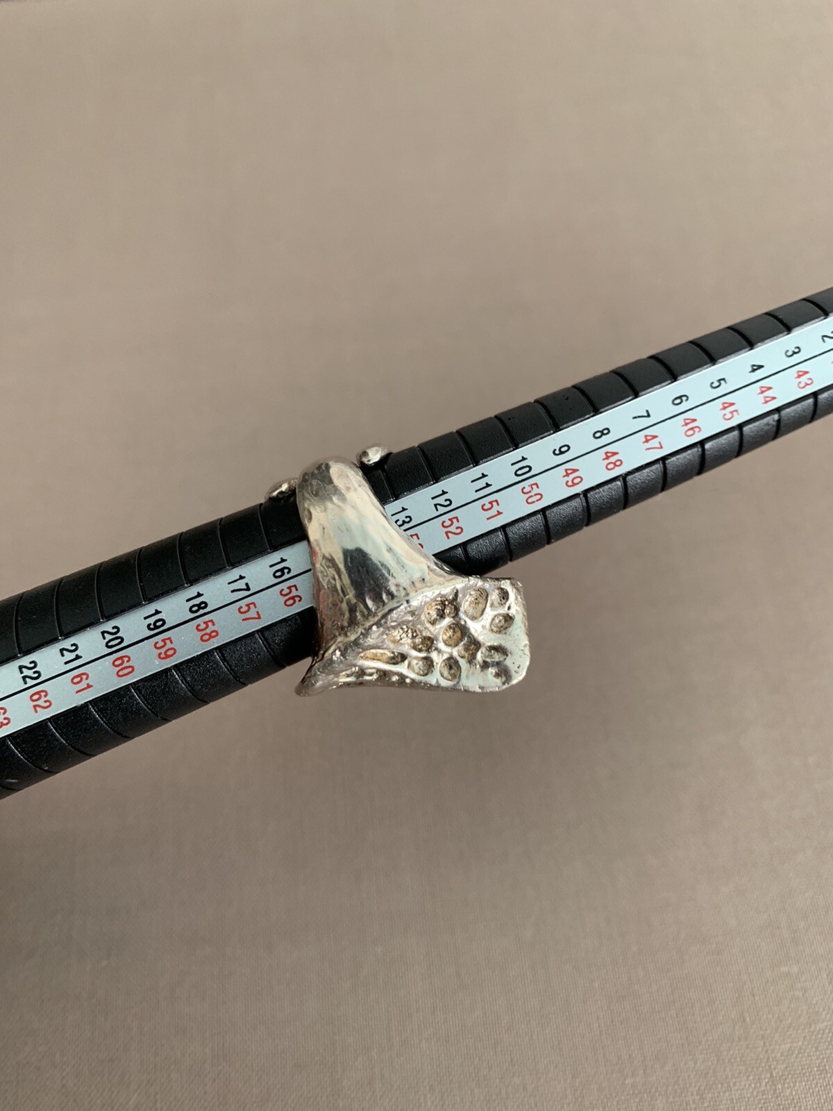 Porter Lyons Alligator Backbone Statement Ring Si… - image 4