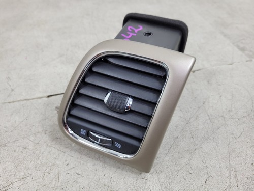 JEEP GRAND CHEROKEE WK2 13-16 DASHBOARD AIR VENT SET OF FOUR - Picture 2 of 24
