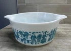 VINTAGE PYREX #474-B Amish Butterprint White/Turquoise 1.5 Qt Casserole Dish