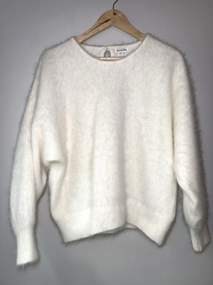 Exclusively Misook Angora Cream Sweater Size Large Long Sleeve Pearl Button Neck