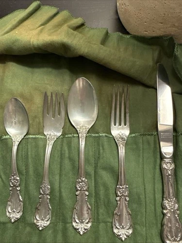 Reed and Barton Burgundy 5 Piece Place Setting Sterling Silver With Monogram