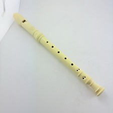 Suzuki E Recorder Instrument SRE-300 Plays Well Shows Some Wear