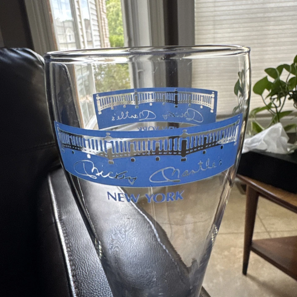 Vintage Mickey Mantle’s Restaurant New York Yankees MLB Pint Glass - Image 4 of 4