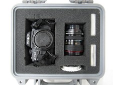 Minolta X-700 MPS 35mm SLR Film Camera w/ Pelican 1200 Case  UV Lenses Untested