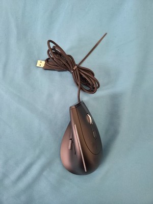 Zelotes T-50 Ergonomic Vertical Wired Mouse | Black