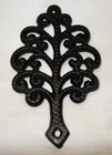 Vintage Griswold Cast Iron 1735 Decorative Tree Black Miniature Handled Trivet