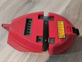LEGO Pirates Red Beard Runner 6289 Ship Hull RED