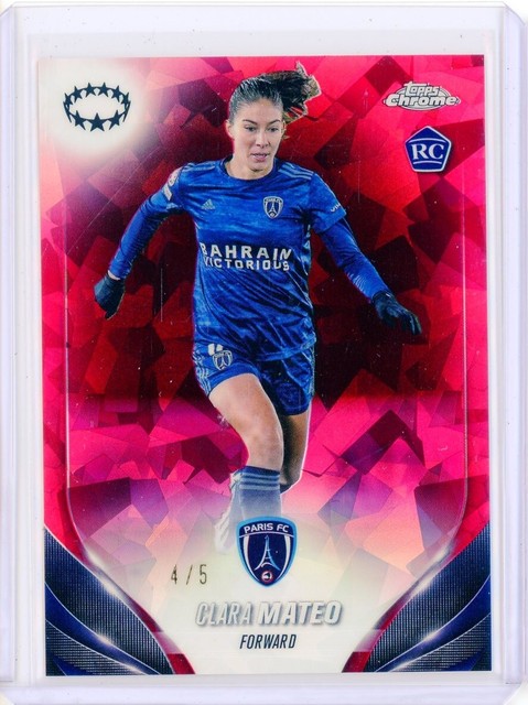 2023-24 Topps Chrome Sapphire UEFA Women's CLARA MATEO RC Red Refractor Var 4/5