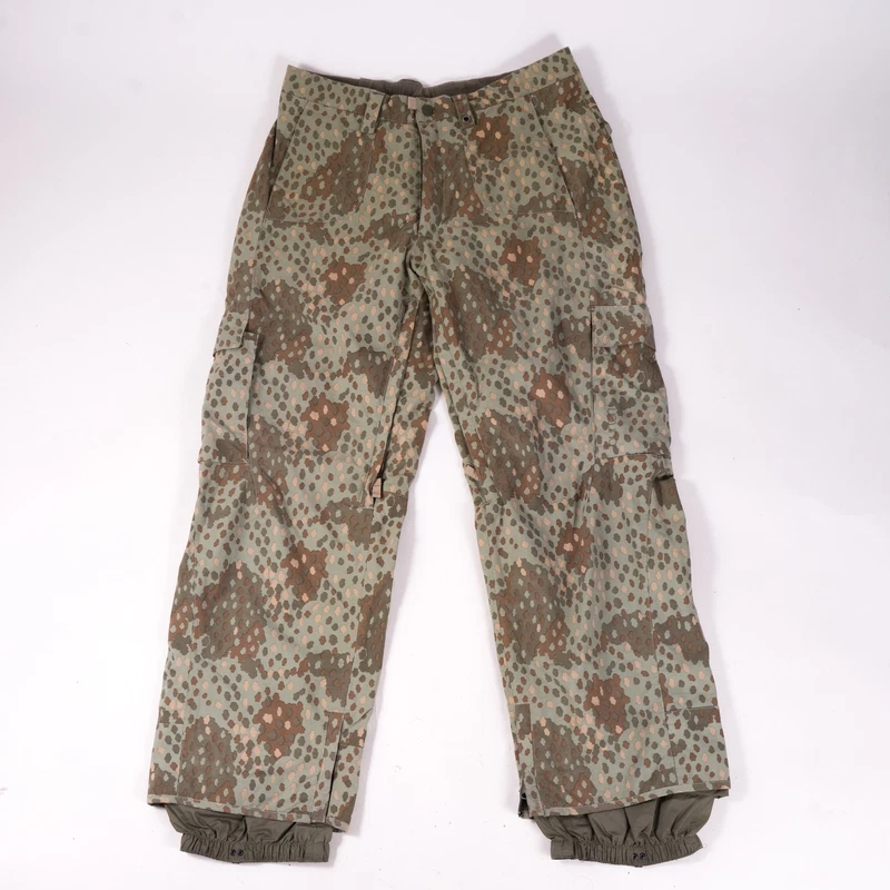 burton vida camouflage cargo snowboard straight leg pants