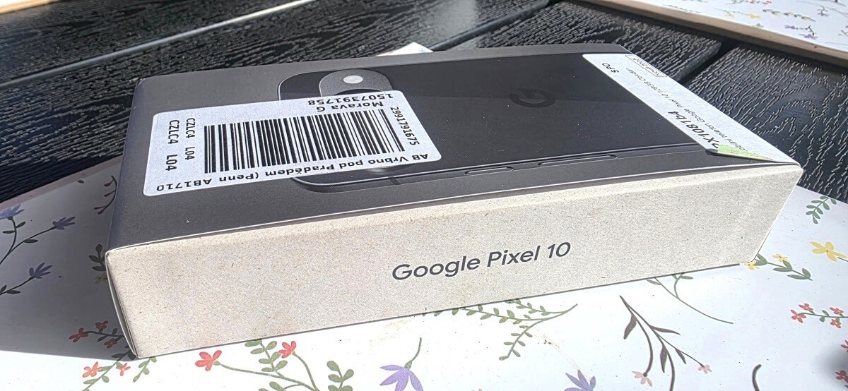 Google Pixel 10 Smartphone - Google Pixel 10 Model Number G01