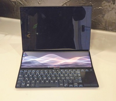 ASUS ZenBook Pro 14 Duo OLED (UX8402ZA) Intel i7-12th 16Gb 1Tb SSD (Hinweise lesen)