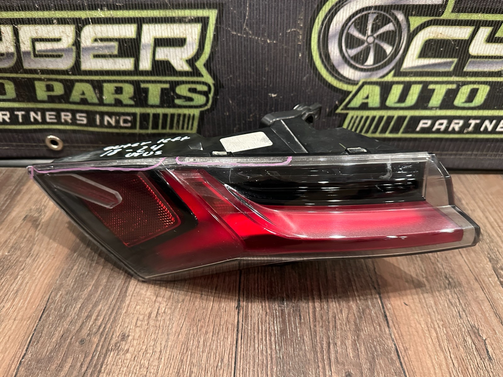 Lamborghini Urus Perfomante 2018-2024 Left Outer Tail light