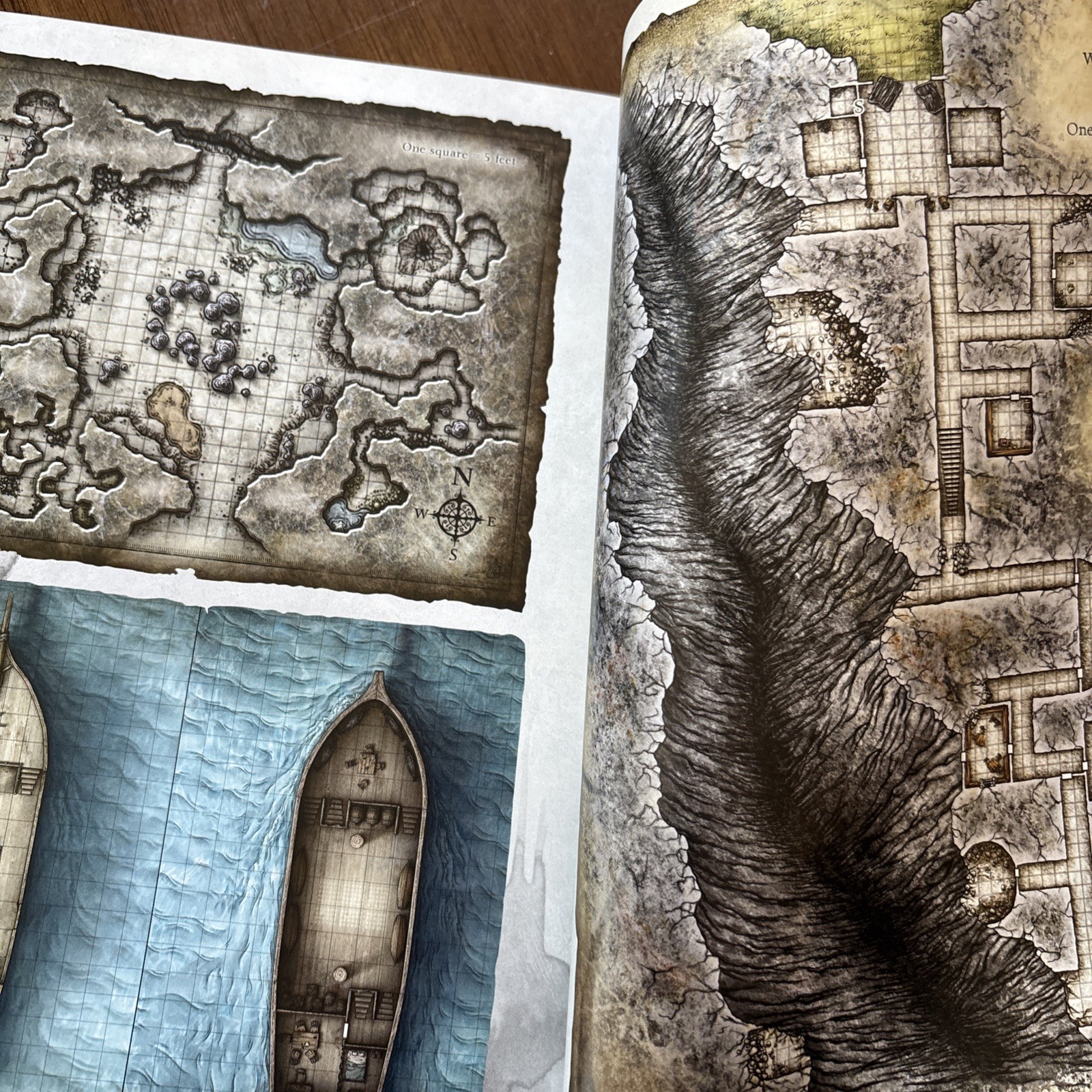 Dungeons&Dragons Lot Of 3 Books Eberron Dungeon Master Guide Hoard Dragon Queen