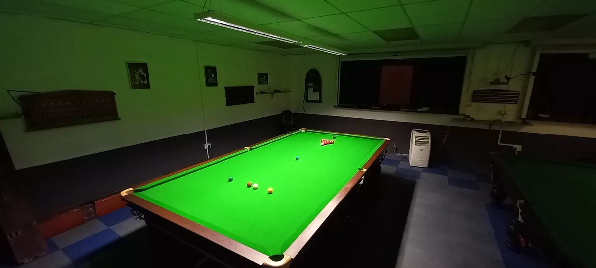 Professional snooker hotsell table lighting
