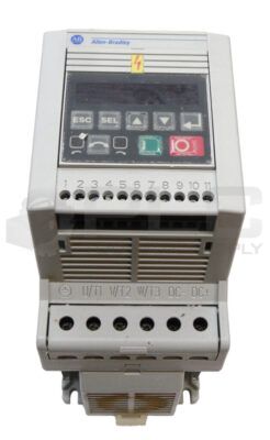 ALLEN BRADLEY 160-BA03NSF1P1 /C VARIABLE SPEED DRIVE 380-460V 2.8A 50/60HZ