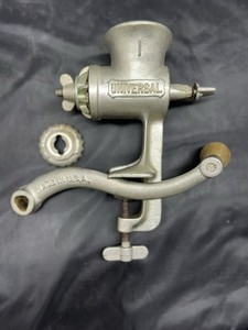 Vintage Universal No. 2 Food and Meat Chopper Grinder Includes Bread Crumb attc