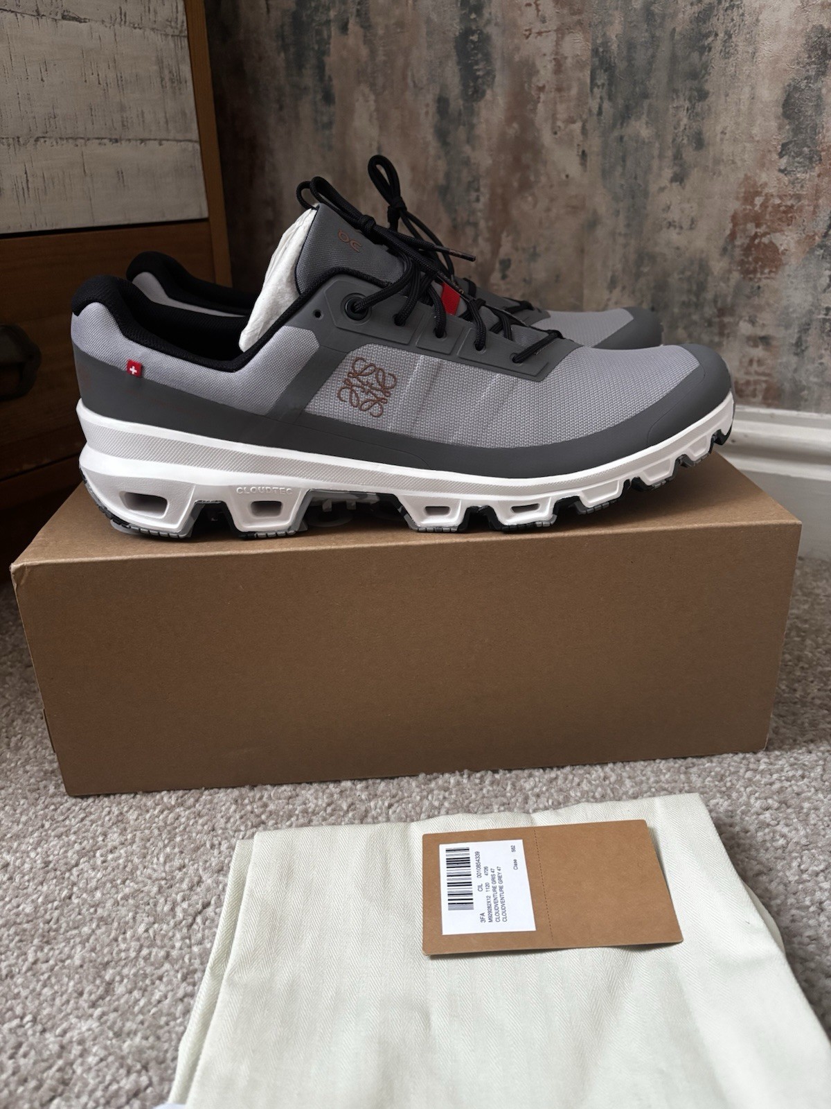 LOEWE x ON Running Cloudventure | Grey | Size UK11.5 EU47 US12 image 2