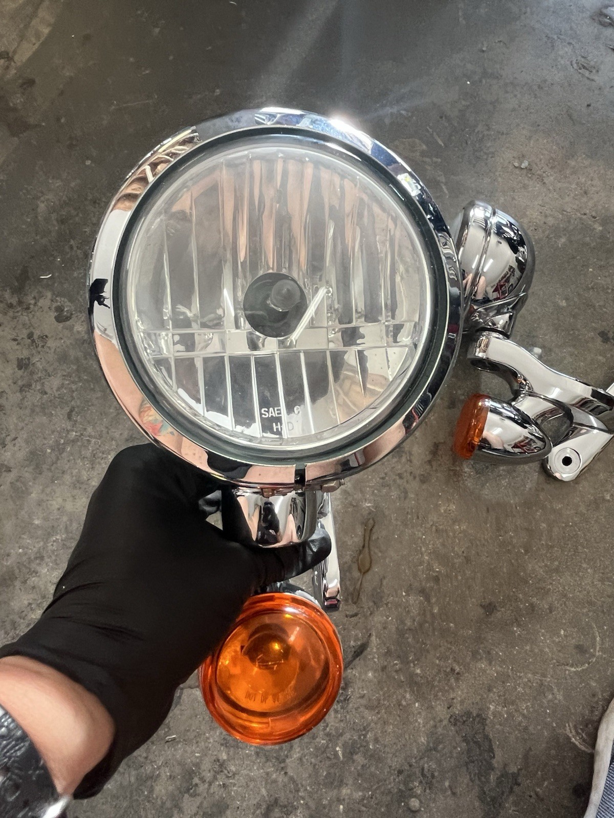 Harley  Auxiliary Driving Passing Lamps Turn Lights Bracket 14-20 Touring