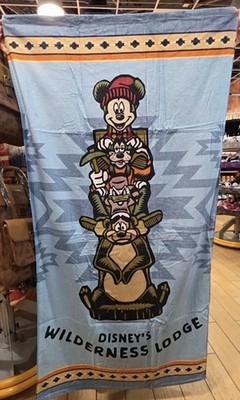 Disney World Wilderness Lodge Mickey Goofy Donald Humphrey Totem Beach Towel
