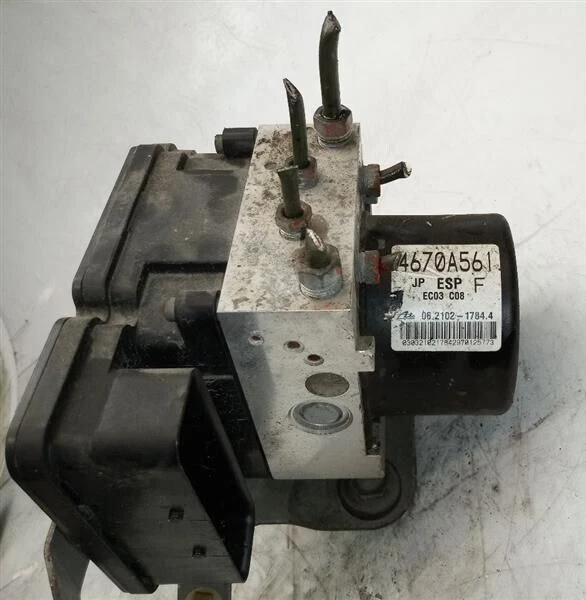 2009-2017 Mitsubishi Lancer ABS Anti-Lock Brake Pump Control Module Assembly - Imagem 2 de 4