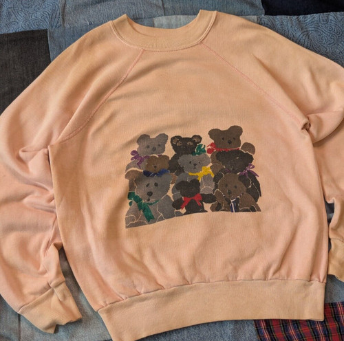 American FLeecwear Vintage 80s Teddybear Print Faded Pink Sweatshirt / Size Med