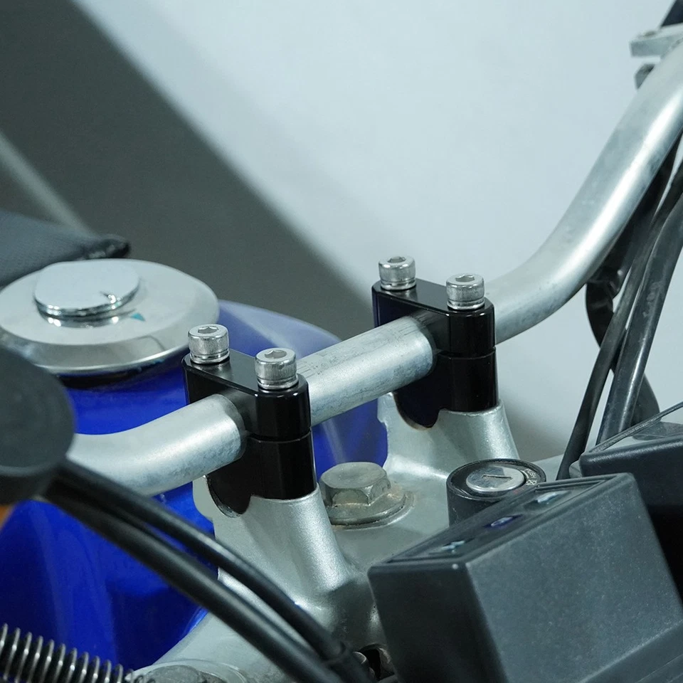 Adaptador de braçadeira de montagem risers barra de alumínio compatível com Honda NX 650 1988-2003 - Imagem 2 de 4